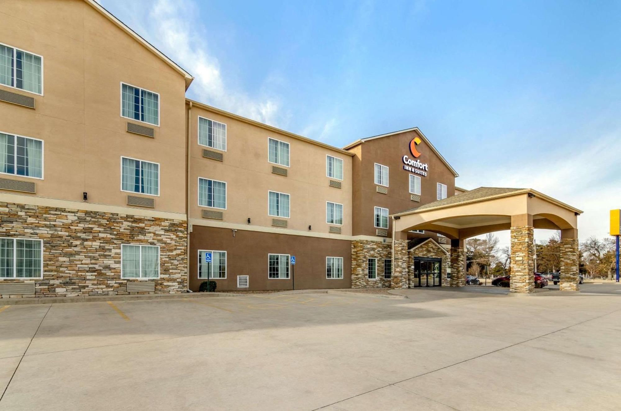 Comfort Inn & Suites Near Bethel College Newton Exteriér fotografie