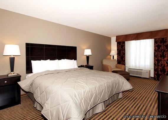 Comfort Inn & Suites Near Bethel College Newton Pokoj fotografie