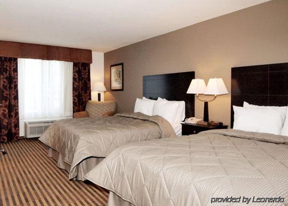 Comfort Inn & Suites Near Bethel College Newton Pokoj fotografie