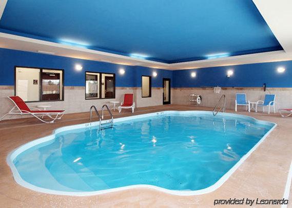 Comfort Inn & Suites Near Bethel College Newton Zařízení fotografie